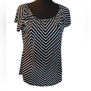 Liz McCoy Women's Black & White Patterned Blouse with Bow, Size Medium